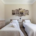 Апартаменты Hospital Cruces Metro Bec